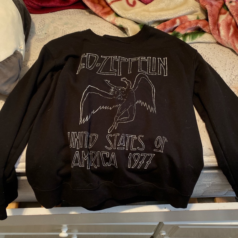 Led zepplin black crewneck